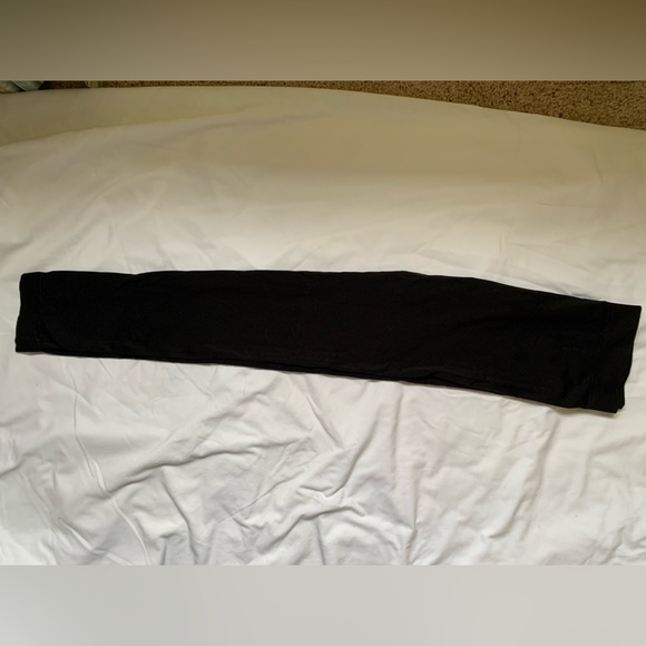 Black BeMaternity Ingrid and Isabel leggings. Size small medium. - Picture 4 of 6